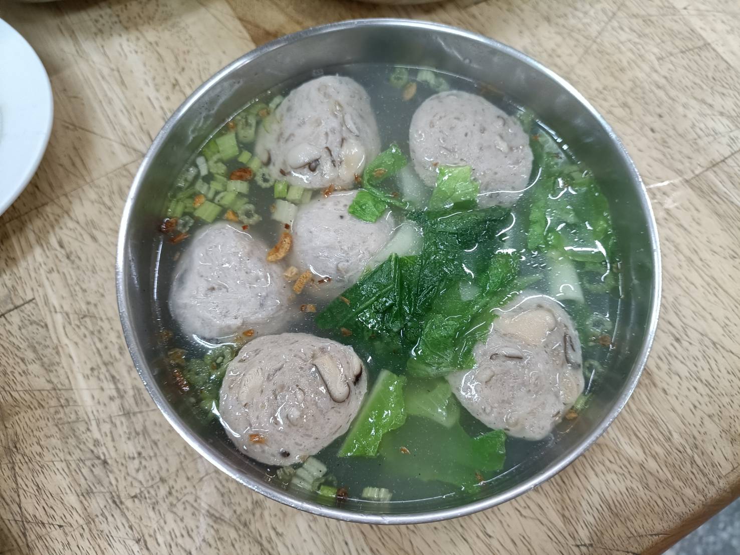 台北龍山寺美食|布袋鮮之蚵。乾拌鮮蚵CP值高~愛吃蚵仔的你必吃!香菇貢丸湯和你所想像不一樣!內含菜單