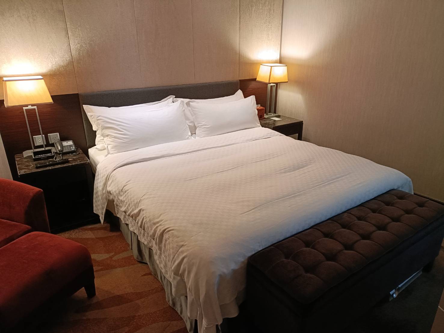 天閣酒店 台中館 THE Tango Hotels。天威客房、天鷹套房,房內迷你吧皆可免費使用、客房浴室皆附有按摩浴缸和電視喔! - 第13張圖 天閣酒店 台中館 THE Tango Hotels。天威客房、天鷹套房,房內迷你吧皆可免費使用、客房浴室皆附有按摩浴缸和電視喔!