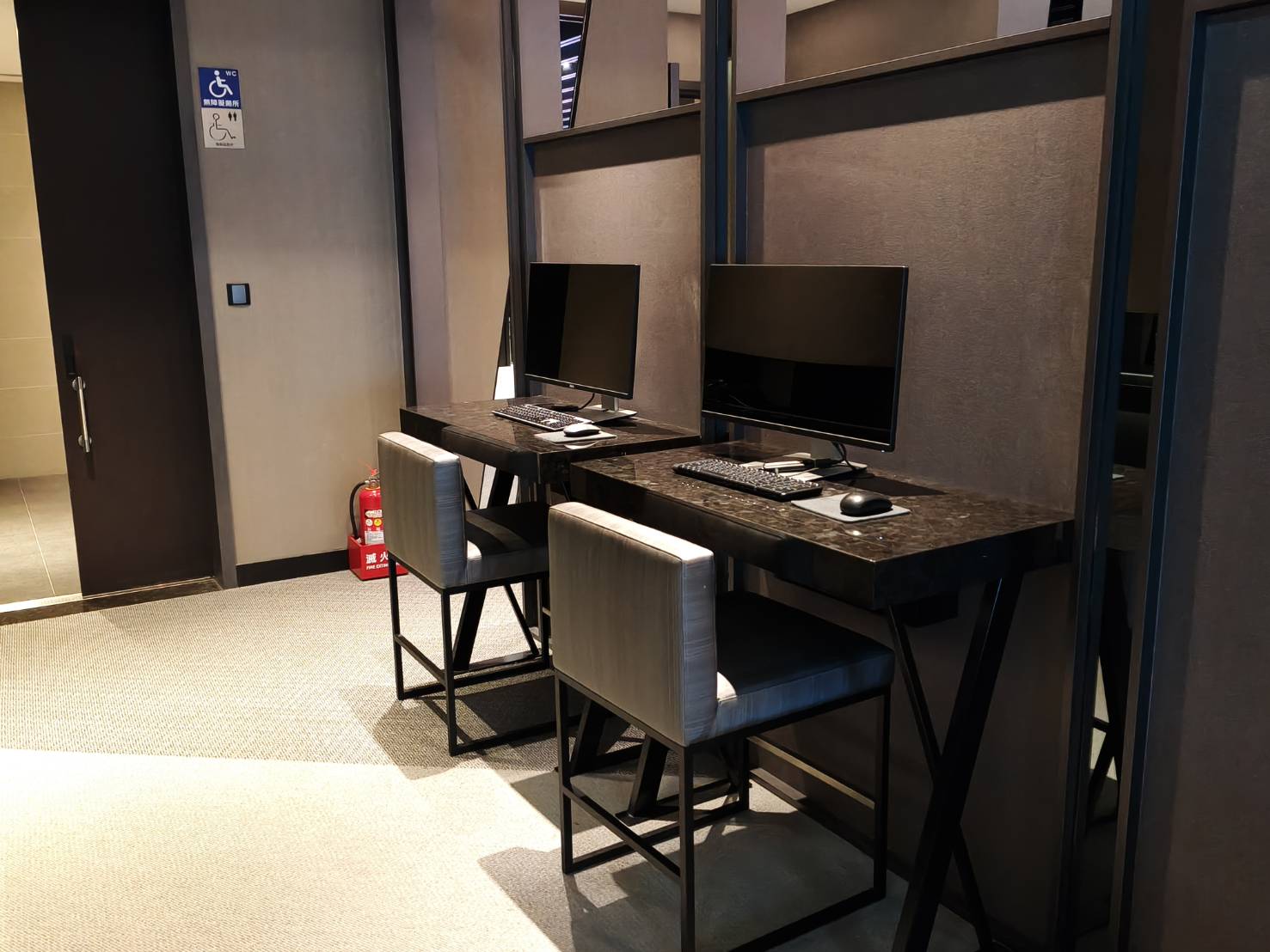 天閣酒店 台中館 THE Tango Hotels。迎賓吧「LOBBY BAR」、交誼廳 THE LOUNGE、健康房、自助早餐吃到飽! - 第15張圖 天閣酒店 台中館 THE Tango Hotels。迎賓吧「LOBBY BAR」、交誼廳 THE LOUNGE、健康房、自助早餐吃到飽!