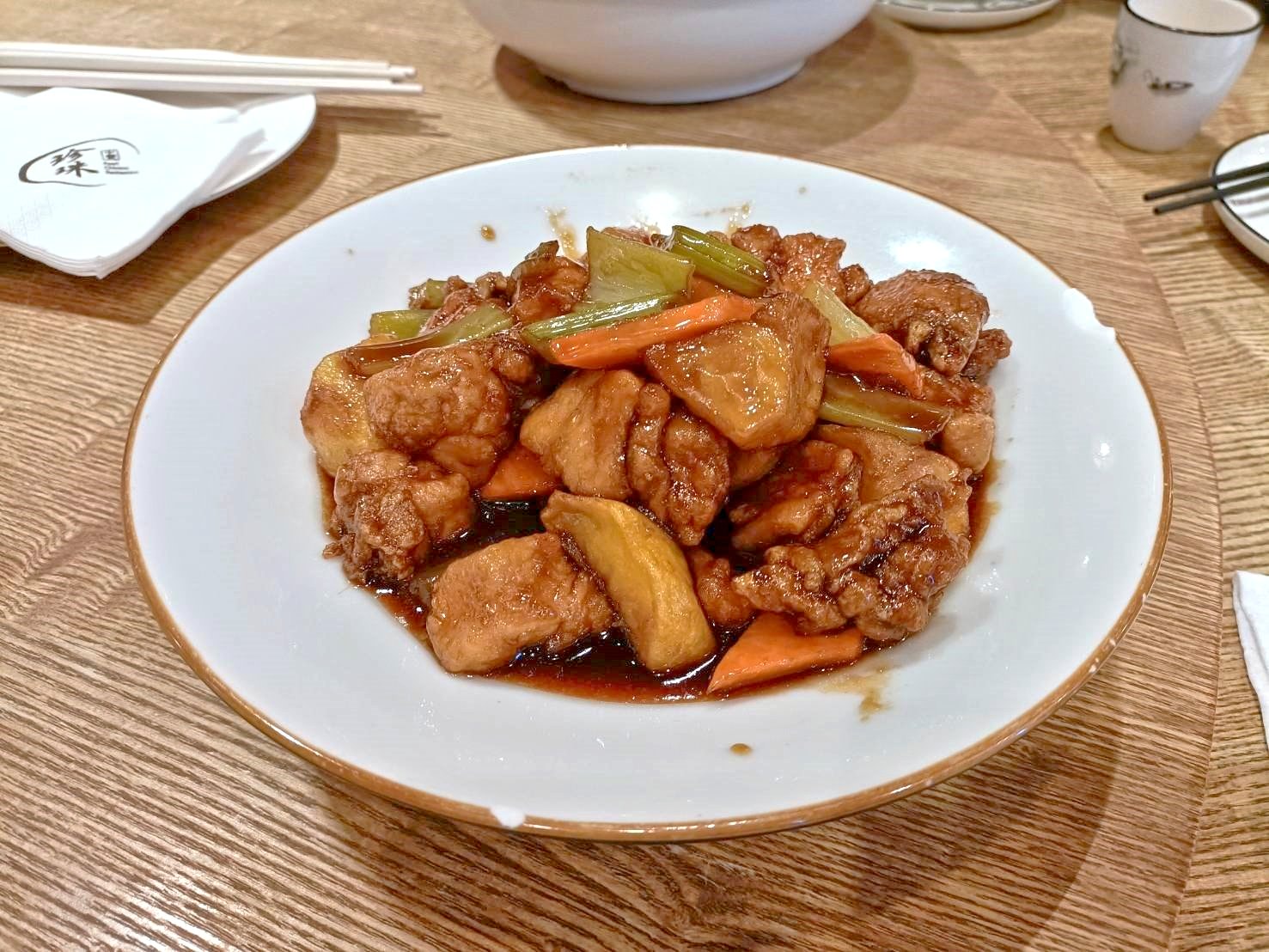 2025紐西蘭|珍珠中餐廳 Pearl Chinese Restaurant。好吃是好吃~但口味好重呀!