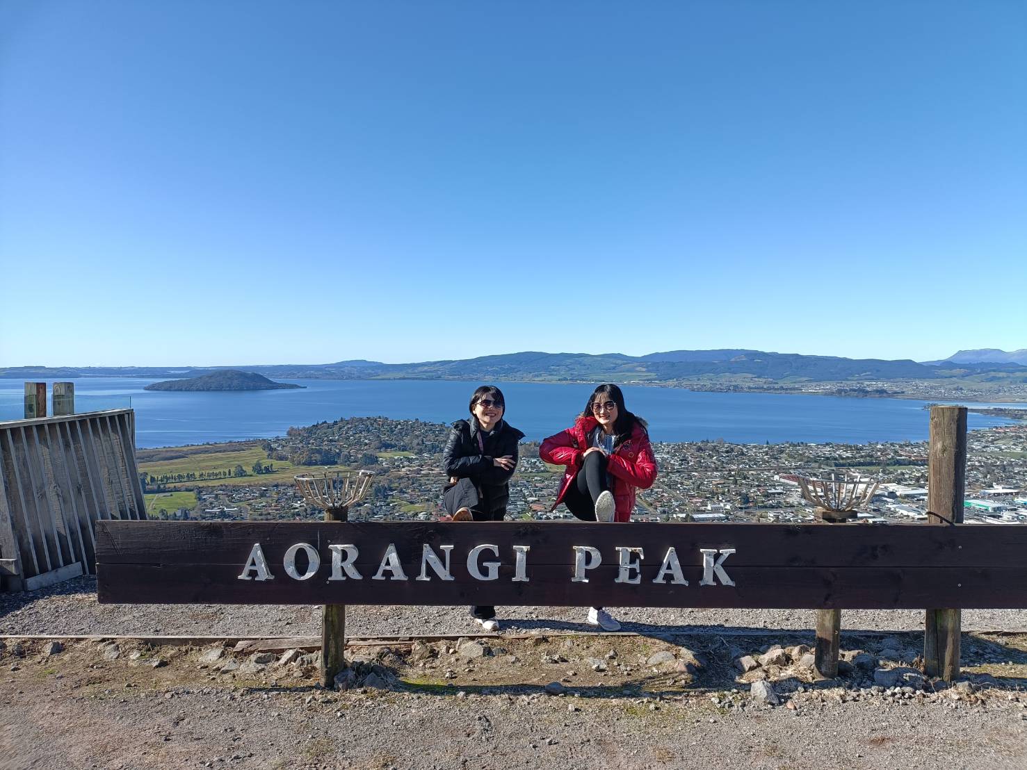 2025紐西蘭| Aorangi Peak Restaurant Rotorua New Zealand 白雲峰山頂餐廳。景色無敵~景觀比餐食更讓人心動!