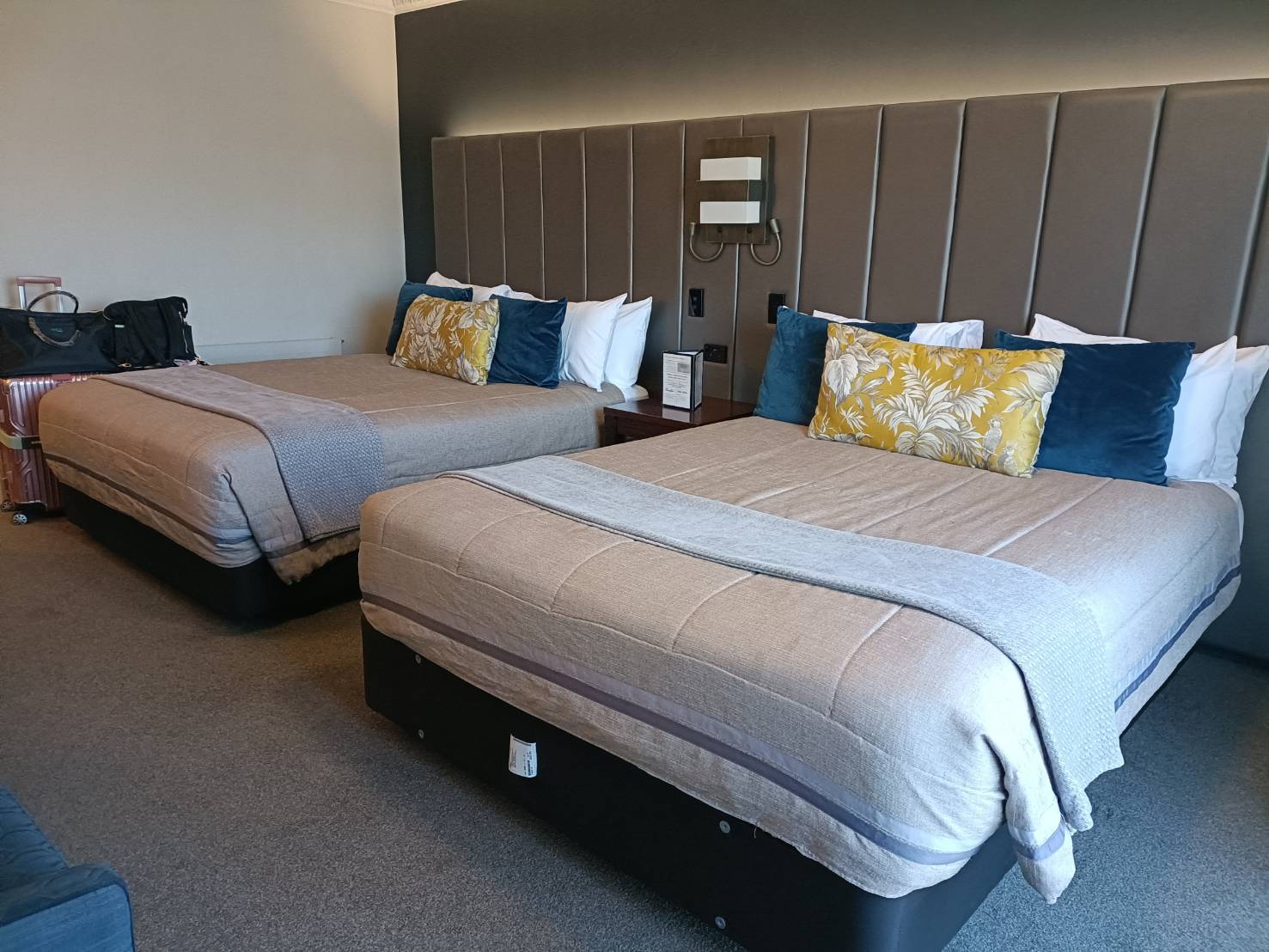 2025紐西蘭|羅托魯瓦卓越酒店 Distinction Hotel Rotorua。毛利族歌舞表演+原住民風味自助餐!
