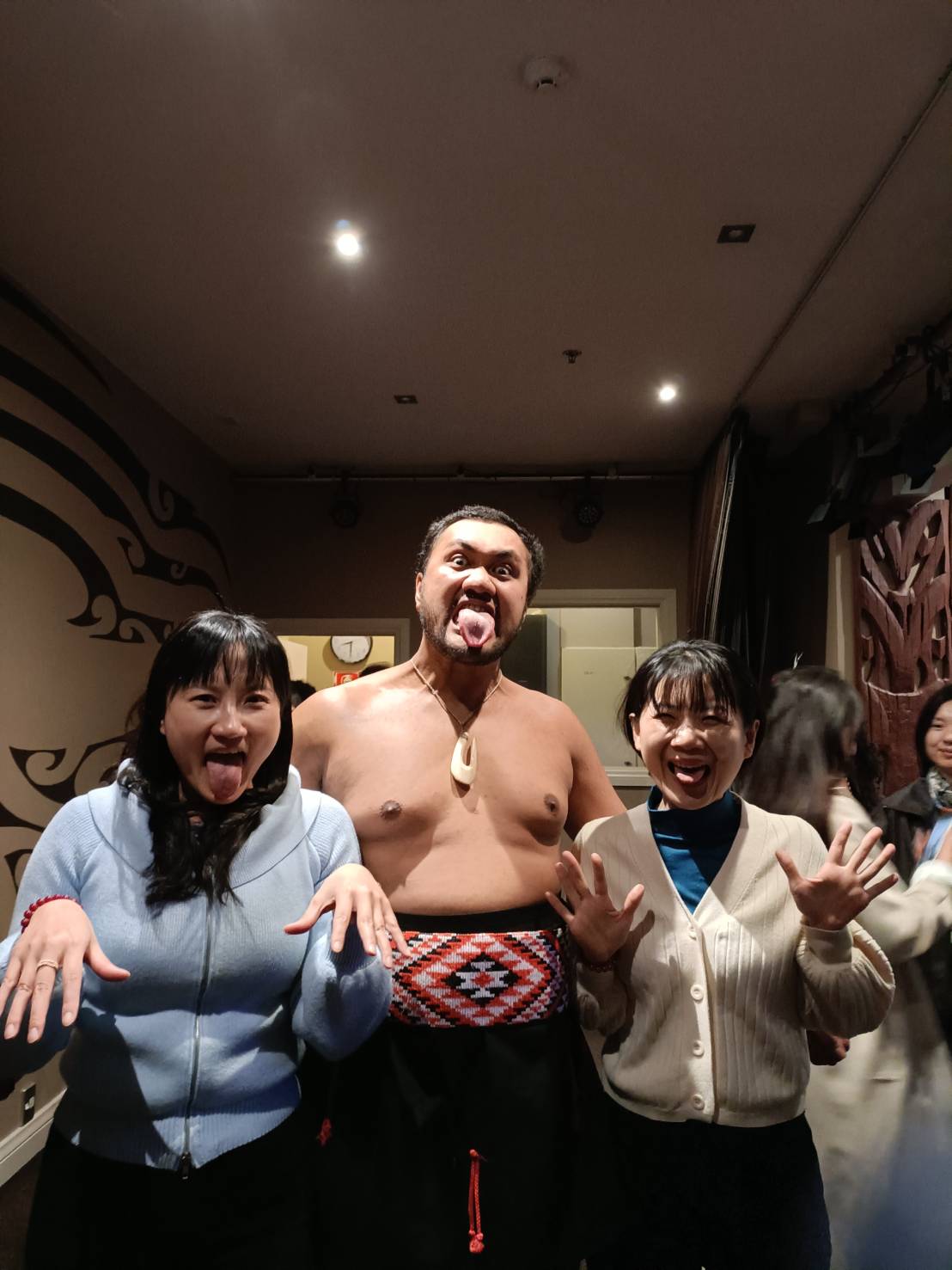 2025紐西蘭|羅托魯瓦卓越酒店 Distinction Hotel Rotorua。毛利族歌舞表演+原住民風味自助餐!