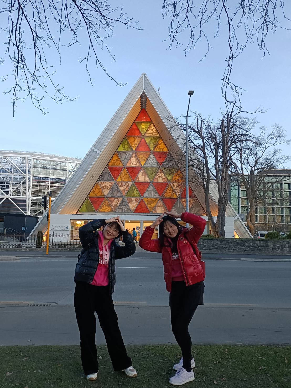2025紐西蘭|基督城雅芳河撐篙船 Punting On The Avon、植物園 Botanic Gardens、紙教堂 Cardboard Cathedral