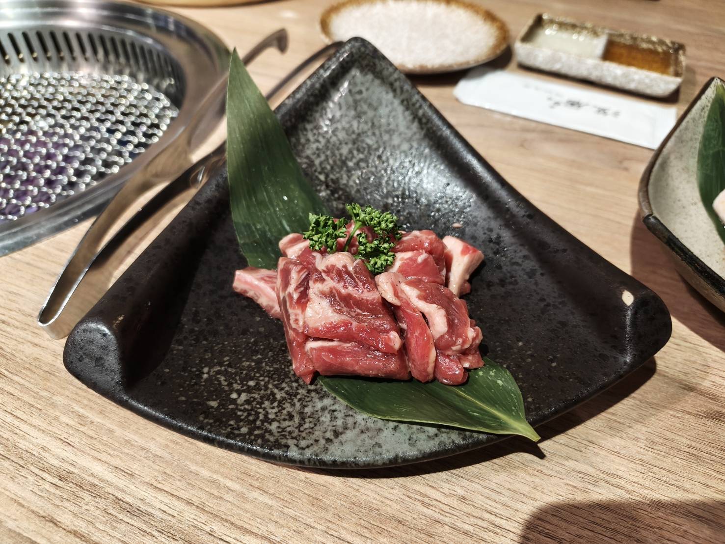 台中燒肉|澄居烤物燒肉-漢口店。中高價位、中高品質、中高食材~會再二訪!
