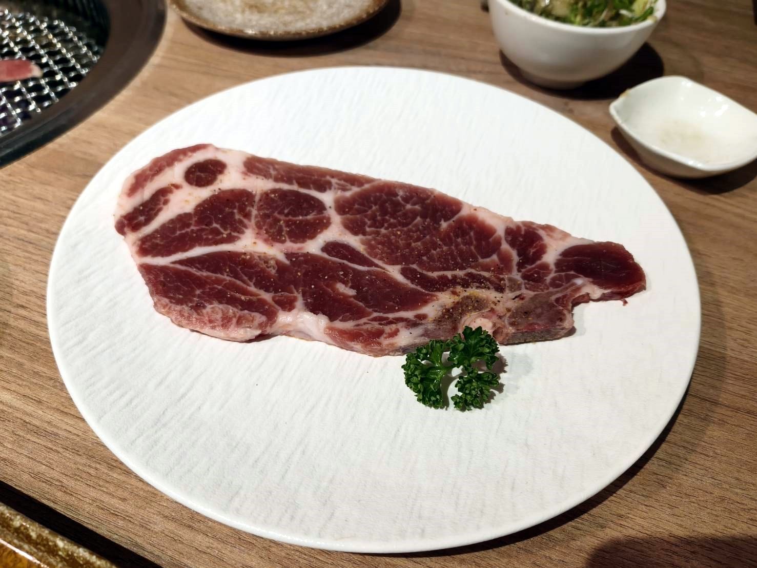 台中燒肉|澄居烤物燒肉-漢口店。中高價位、中高品質、中高食材~會再二訪!