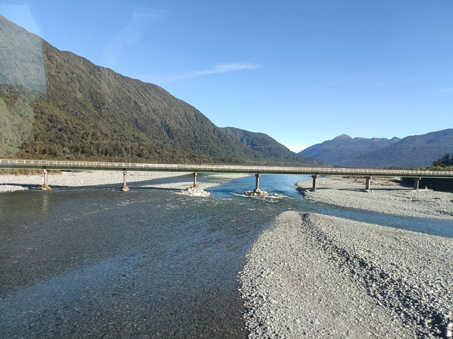 2025紐西蘭|Castle Hill 城堡山 納尼亞電影拍攝場景之一、TranzAlpine train 阿爾卑斯號高山景觀列車