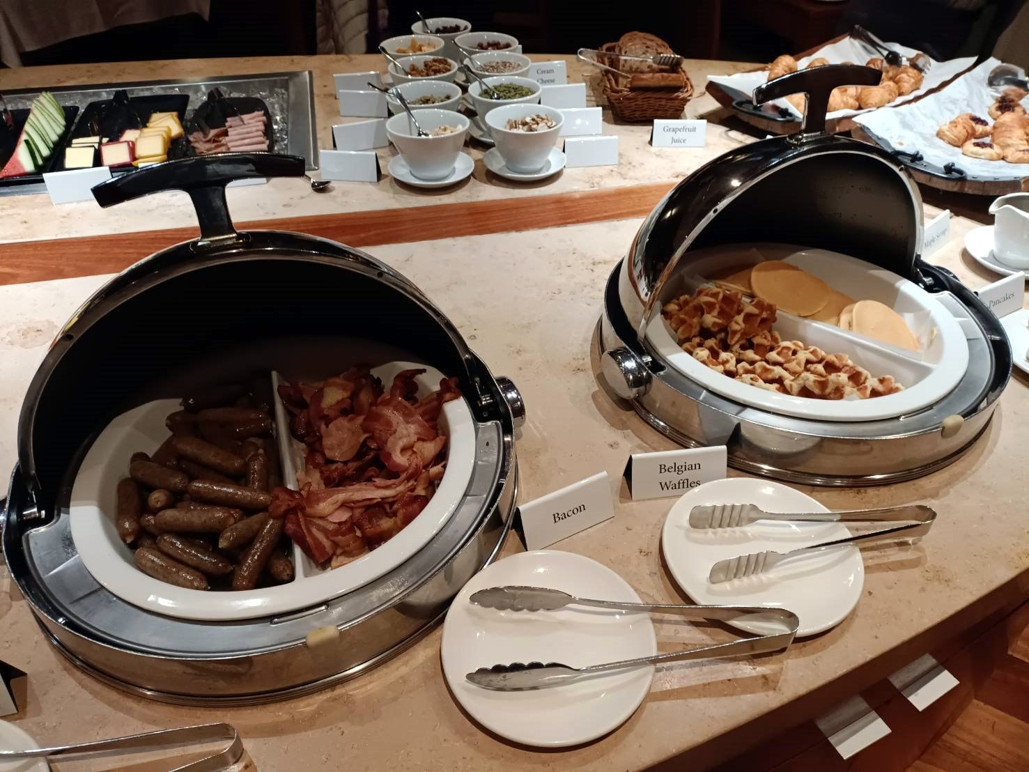 2025紐西蘭|特瓦諾伊森林酒店 Legacy Te Waonui Hotel Franz Josef。一泊二食~西式排餐+自助式早餐