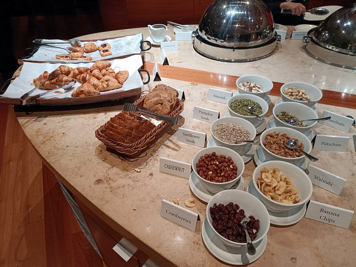 2025紐西蘭|特瓦諾伊森林酒店 Legacy Te Waonui Hotel Franz Josef。一泊二食~西式排餐+自助式早餐
