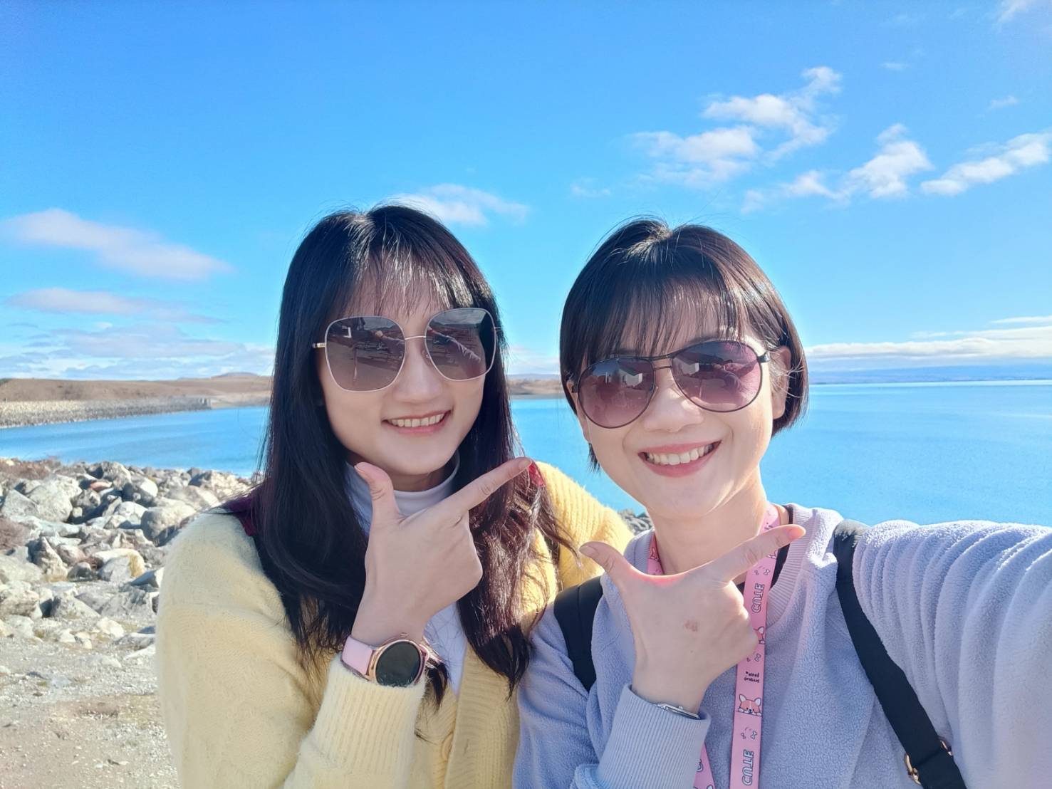 2025紐西蘭|普卡基湖遊客中心 Punatahu Visitor Center。Mt Cook Alpine Salmon Shop 冰川水養殖的鮭魚鮮甜無腥味!還帶有奶香喔!卡瓦勞大橋 Kawarau Bridge 滑索初體驗~好玩又過癮呀! - 第9張圖 2025紐西蘭|普卡基湖遊客中心 Punatahu Visitor Center。Mt Cook Alpine Salmon Shop 冰川水養殖的鮭魚鮮甜無腥味!還帶有奶香喔!卡瓦勞大橋 Kawarau Bridge 滑索初體驗~好玩又過癮呀!