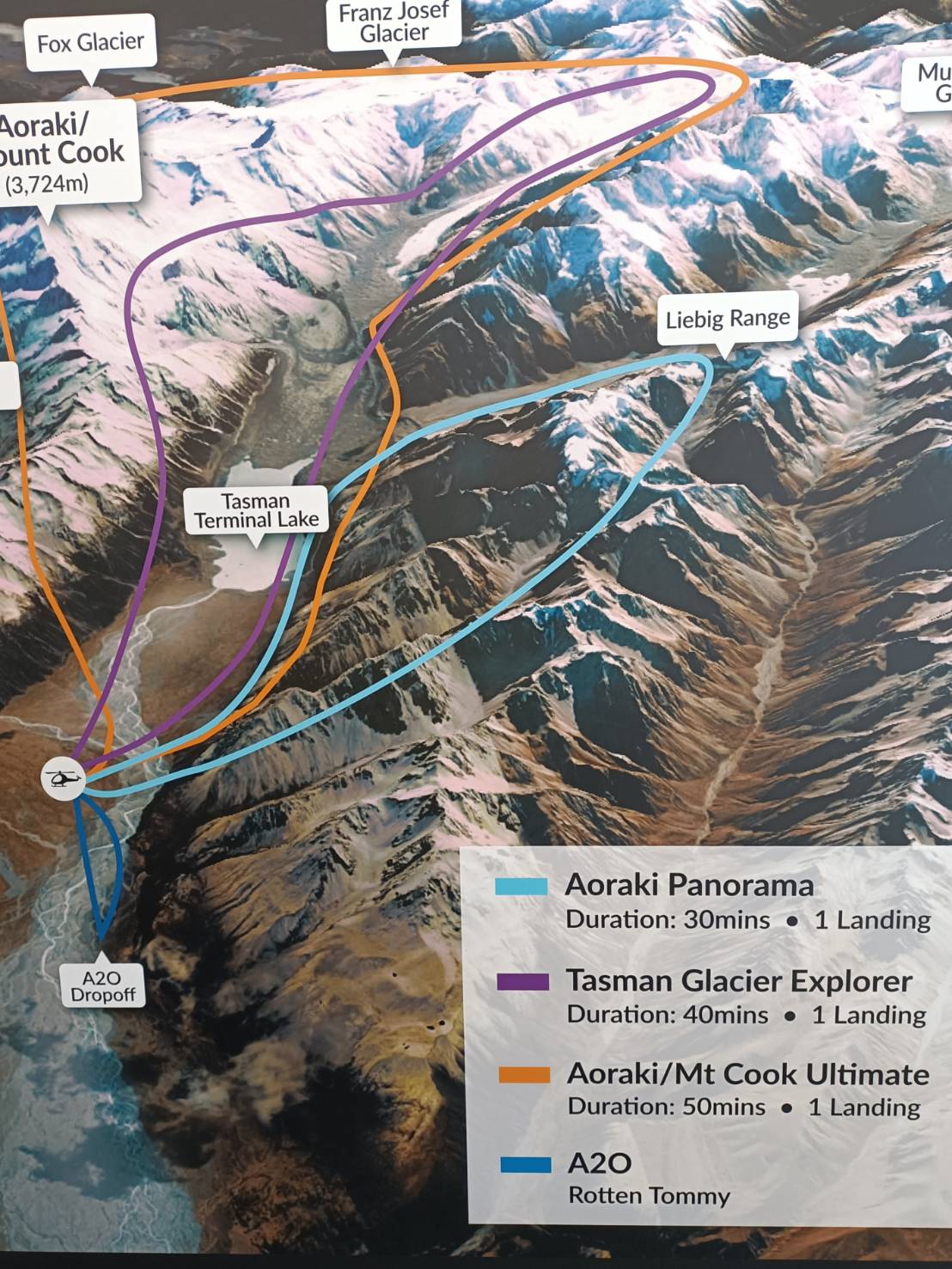 2025紐西蘭|庫克山直升機體驗~高空欣賞冰川和山脈，降落在冰川的雪地上讓你下機賞雪、踩雪喔!推薦指數5顆星星!