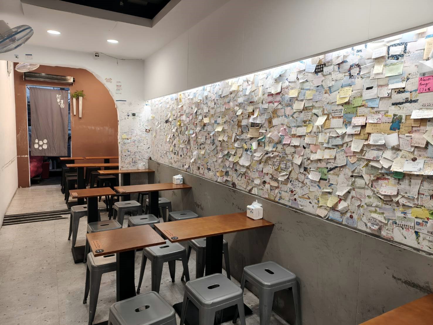 樂華夜市美食|阿爸の芋圓 樂華店。芋頭球、芋頭泥、芋圓讓你從頭芋到尾!最好吃的就是獨家蔗片冰啦! - 第4張圖 樂華夜市美食|阿爸の芋圓 樂華店。芋頭球、芋頭泥、芋圓讓你從頭芋到尾!最好吃的就是獨家蔗片冰啦!