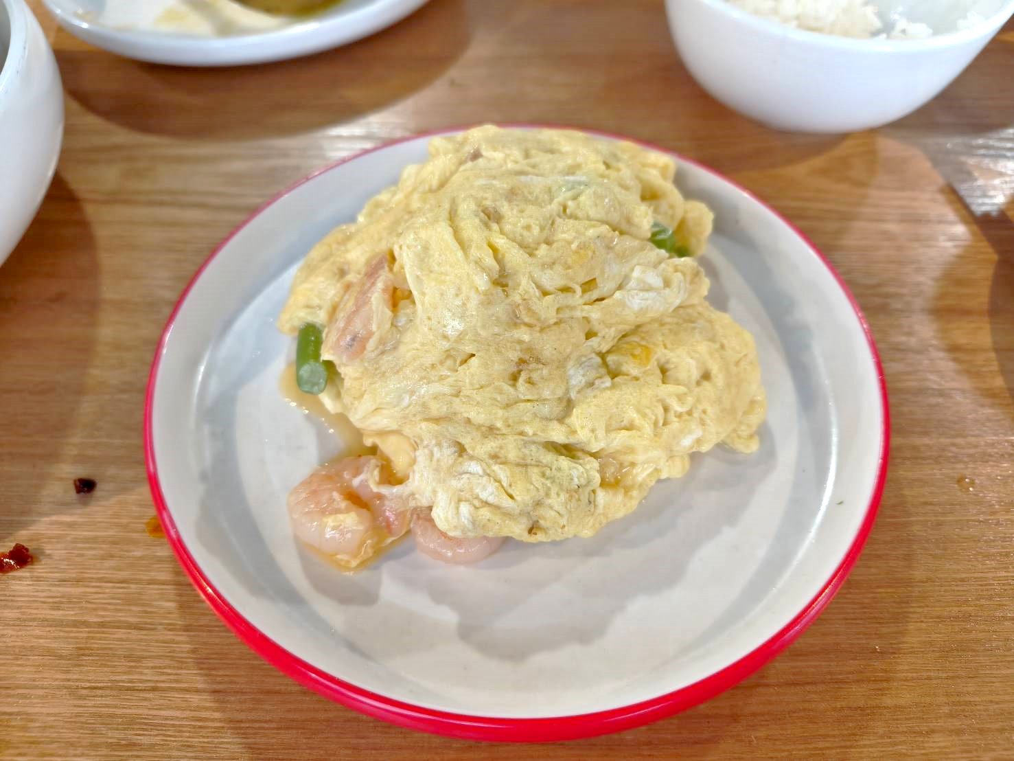 台北忠孝敦化美食|正太酸菜魚&川菜吃到飽。假日799元+10%可享35道川菜無限享用!好不好吃看個人？服務品質看運氣!內含菜單