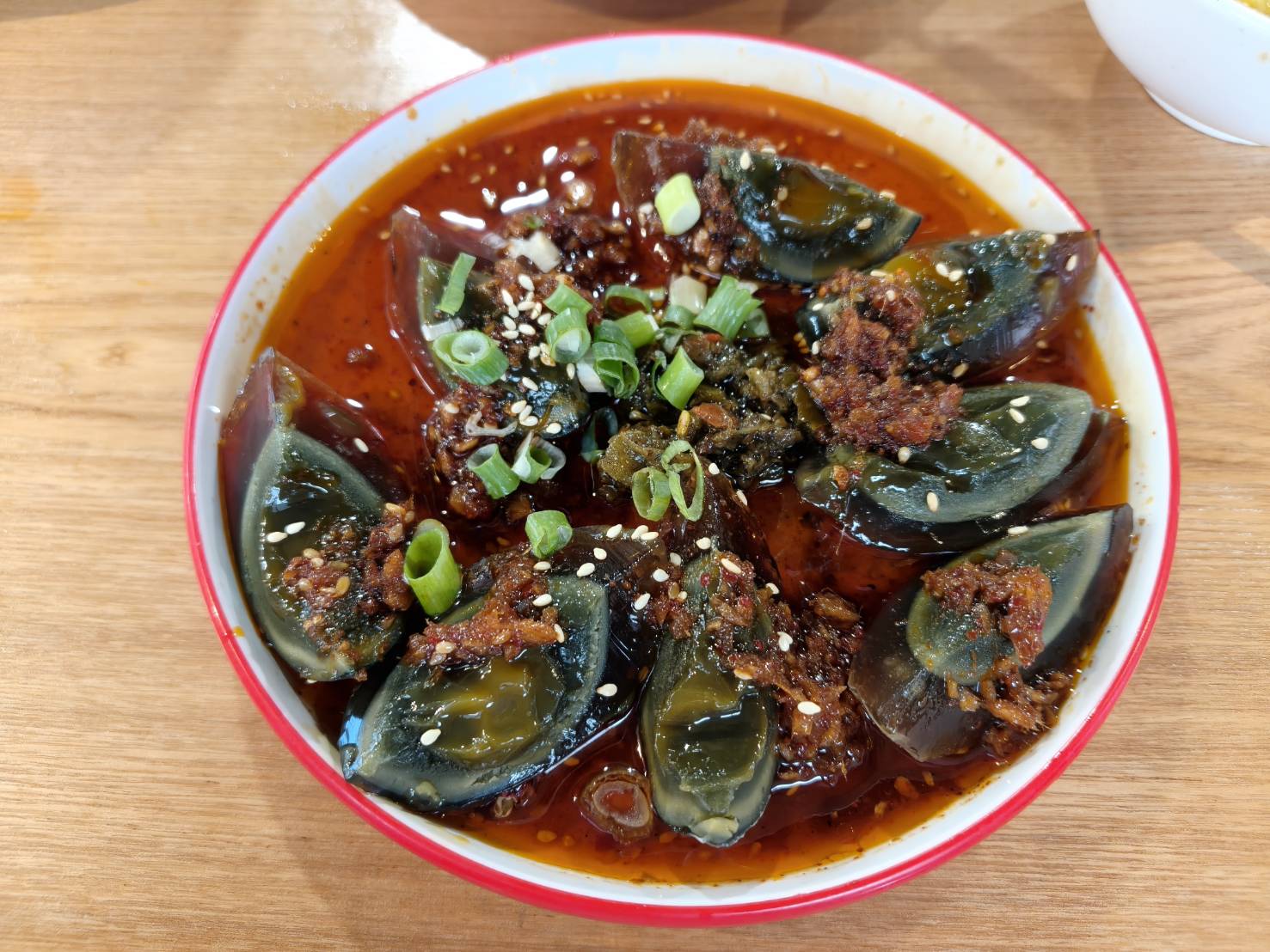 台北忠孝敦化美食|正太酸菜魚&川菜吃到飽。假日799元+10%可享35道川菜無限享用!好不好吃看個人？服務品質看運氣!內含菜單