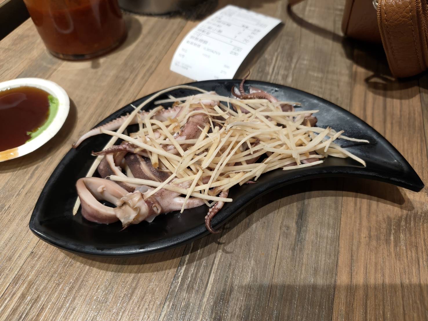 台北市大同區美食| 娥嬤炖鰻(原昌吉紅燒炖鰻)，傳承一甲子的好味道!紅燒炖鰻~湯頭帶有淡淡的藥膳、鰻魚超大塊喔!