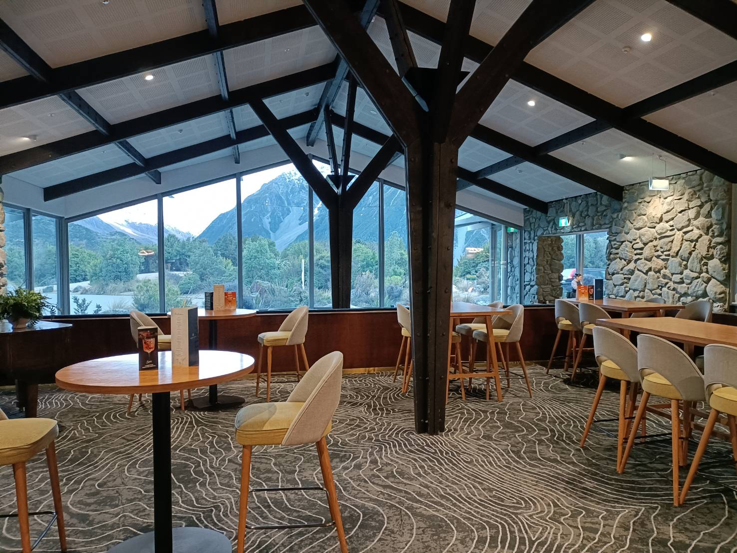 2025紐西蘭|庫克山隱士飯店 The Hermitage Hotel~自助早餐吃到飽!邊吃邊能欣賞庫克山無敵美景! - 第3張圖 2025紐西蘭|庫克山隱士飯店 The Hermitage Hotel~自助早餐吃到飽!邊吃邊能欣賞庫克山無敵美景!