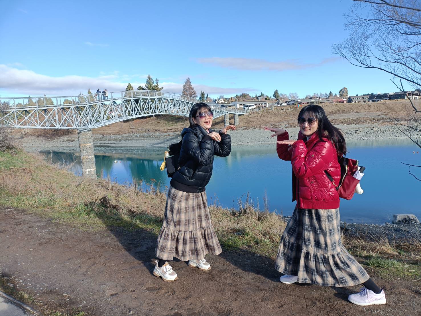 2025紐西蘭|蒂卡波湖 Lake Tekapo白色拱橋、好牧羊人教堂