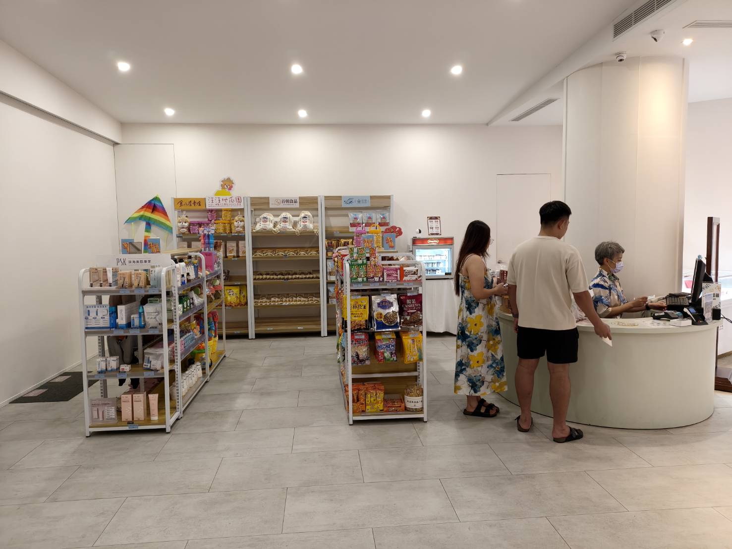 萬里住宿|群策翡翠灣溫泉飯店,迎曦樓-聽濤套房!從房間就可以欣賞到無邊際海景~隔日自助早餐。 - 第5張圖 萬里住宿|群策翡翠灣溫泉飯店,迎曦樓-聽濤套房!從房間就可以欣賞到無邊際海景~隔日自助早餐。