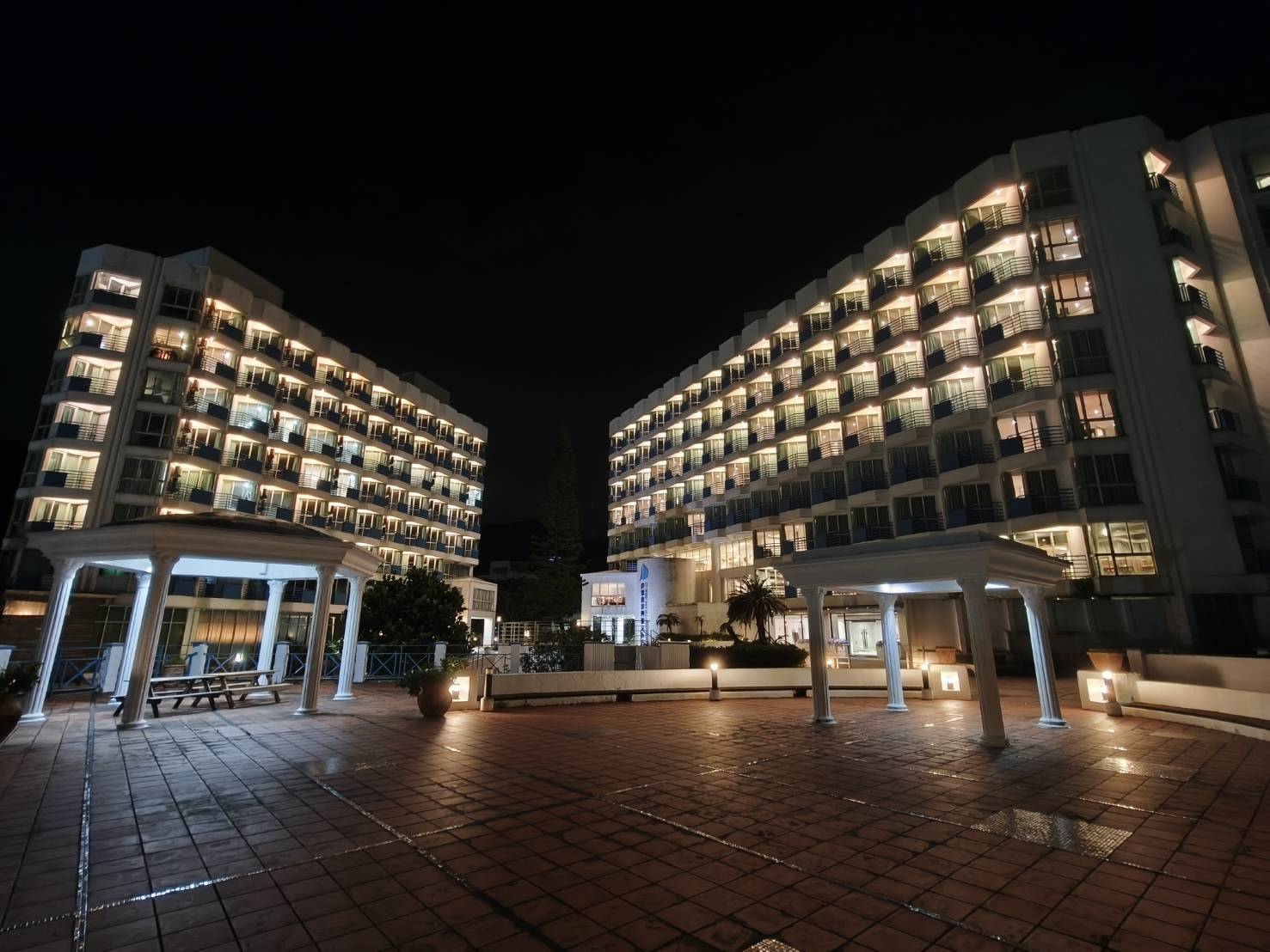 萬里住宿|群策翡翠灣溫泉飯店,迎曦樓-聽濤套房!從房間就可以欣賞到無邊際海景~隔日自助早餐。 - 第23張圖 萬里住宿|群策翡翠灣溫泉飯店,迎曦樓-聽濤套房!從房間就可以欣賞到無邊際海景~隔日自助早餐。