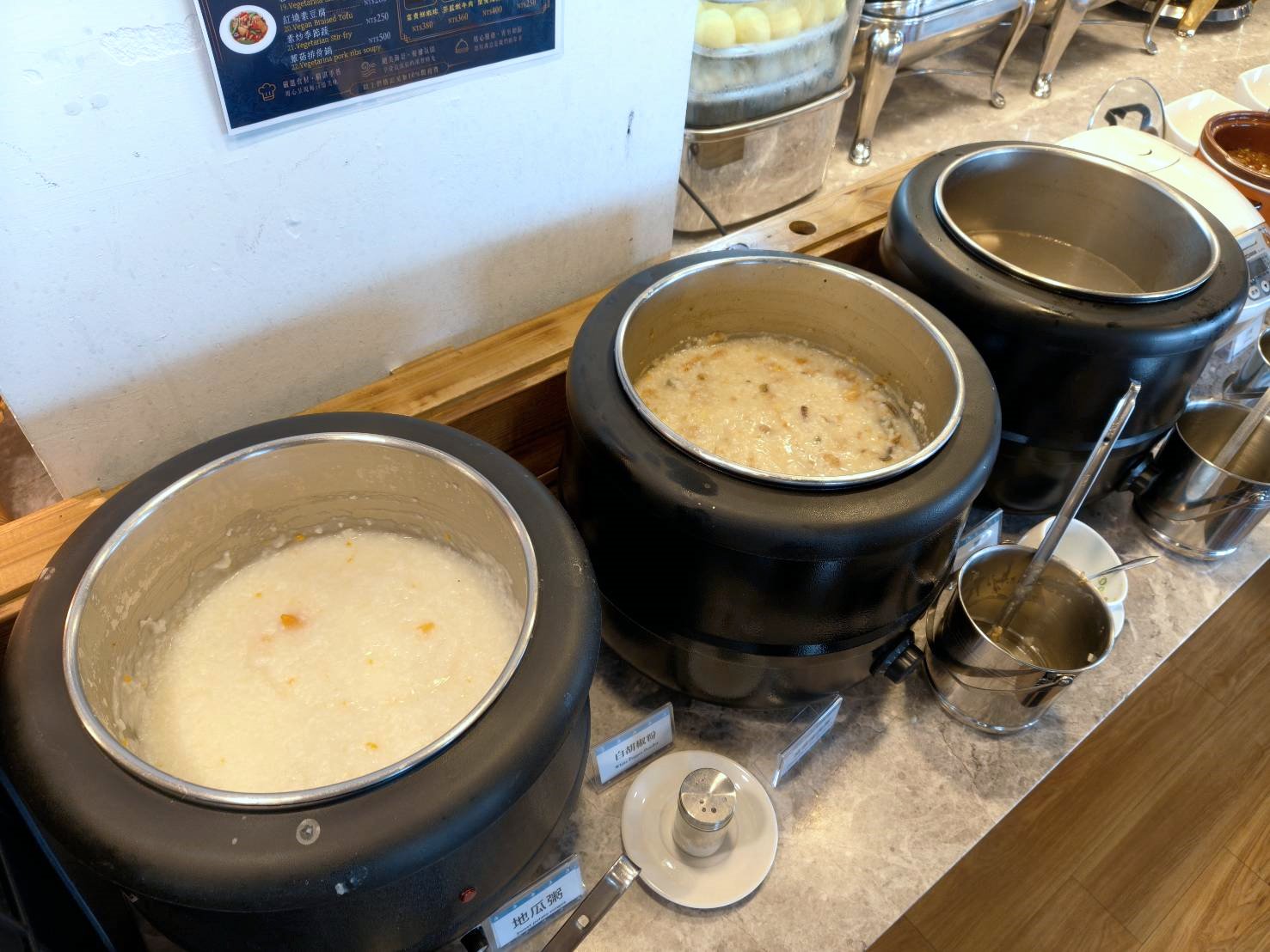 萬里住宿|群策翡翠灣溫泉飯店,迎曦樓-聽濤套房!從房間就可以欣賞到無邊際海景~隔日自助早餐。 - 第33張圖 萬里住宿|群策翡翠灣溫泉飯店,迎曦樓-聽濤套房!從房間就可以欣賞到無邊際海景~隔日自助早餐。