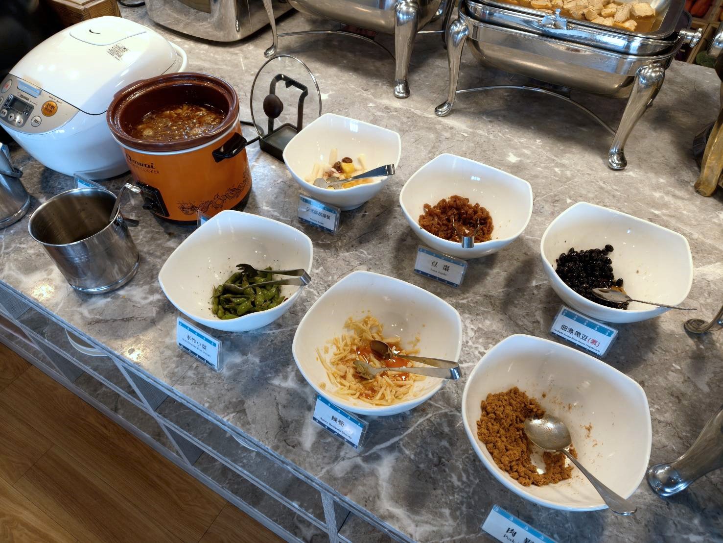萬里住宿|群策翡翠灣溫泉飯店,迎曦樓-聽濤套房!從房間就可以欣賞到無邊際海景~隔日自助早餐。 - 第32張圖 萬里住宿|群策翡翠灣溫泉飯店,迎曦樓-聽濤套房!從房間就可以欣賞到無邊際海景~隔日自助早餐。