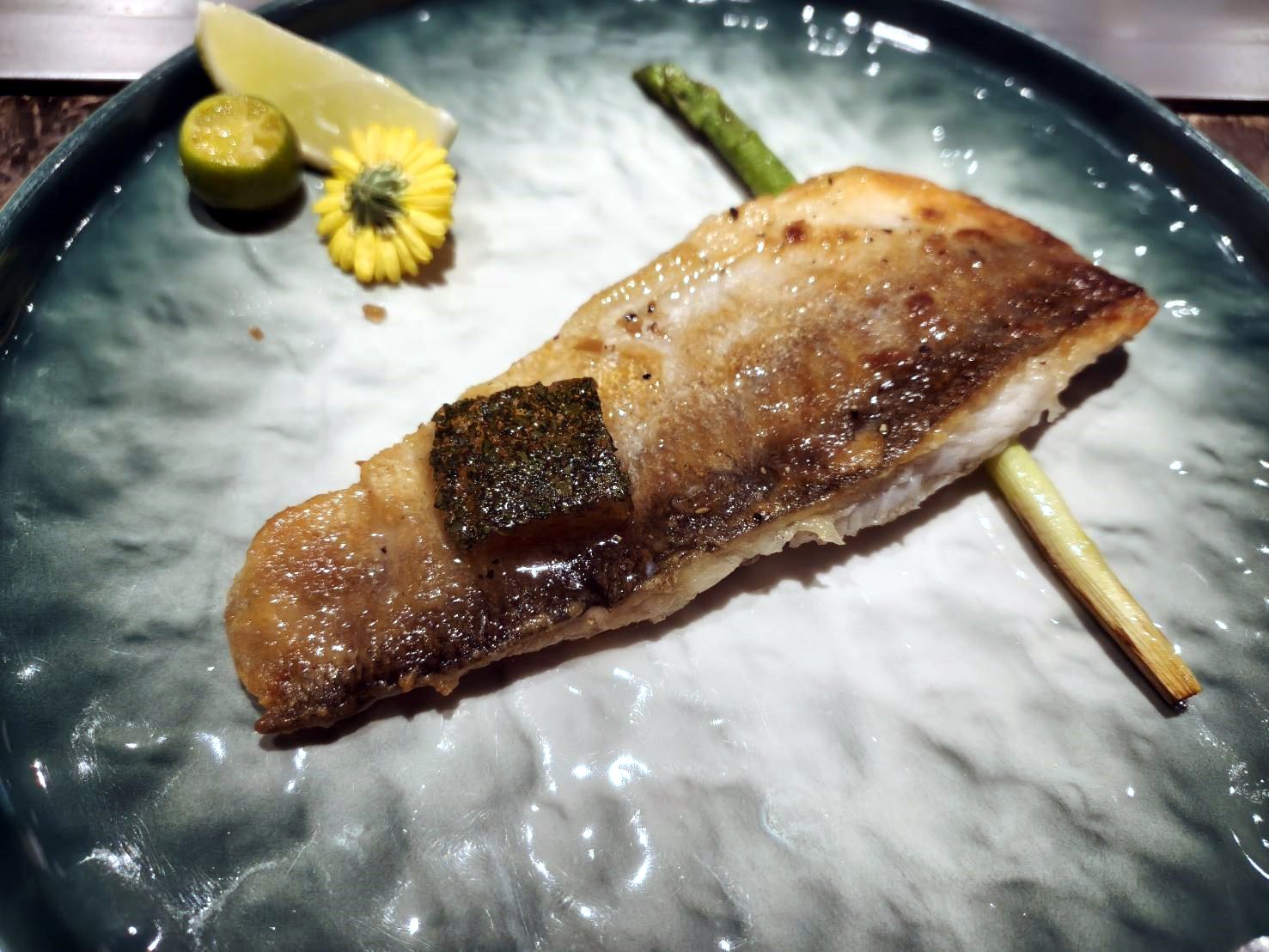 桃園美食|一鰭會無菜單鐵板燒料理。午餐套餐1人1580元+10%享9道佳餚