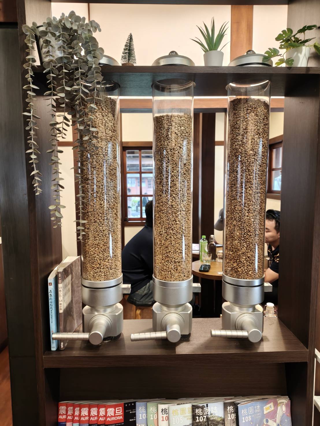 桃園甜點|成真咖啡 ComeTrue Coffee 桃園藝文町店。日式懷舊風情的熱門文青咖啡廳