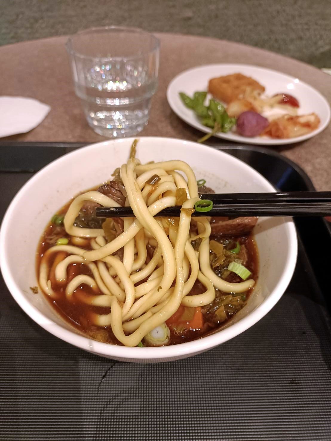 環亞機場貴賓室第二航廈A區 plaza premium lounge。整體CP值很高喔~不輸各大航空貴賓室喔!