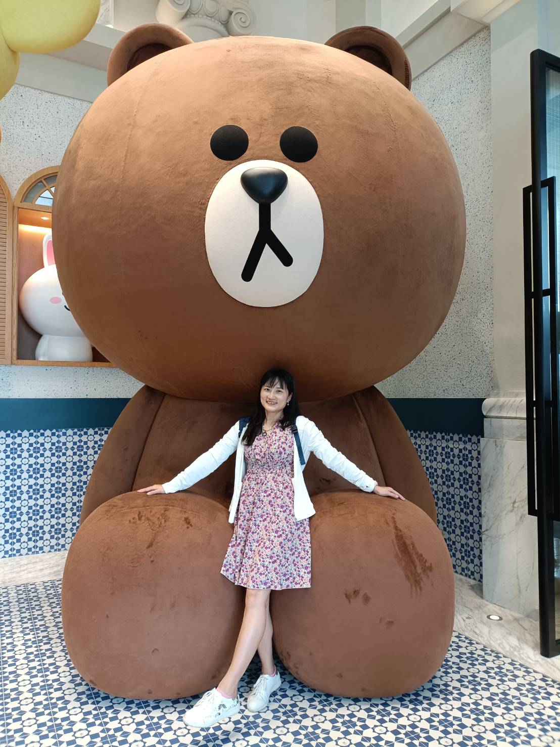 澳門| 澳門葡京人 BROWN & FRIENDS CAFE & BISTRO ~快來跟LINE FRIENDS熊大、兔兔、熊美一起用餐吧!