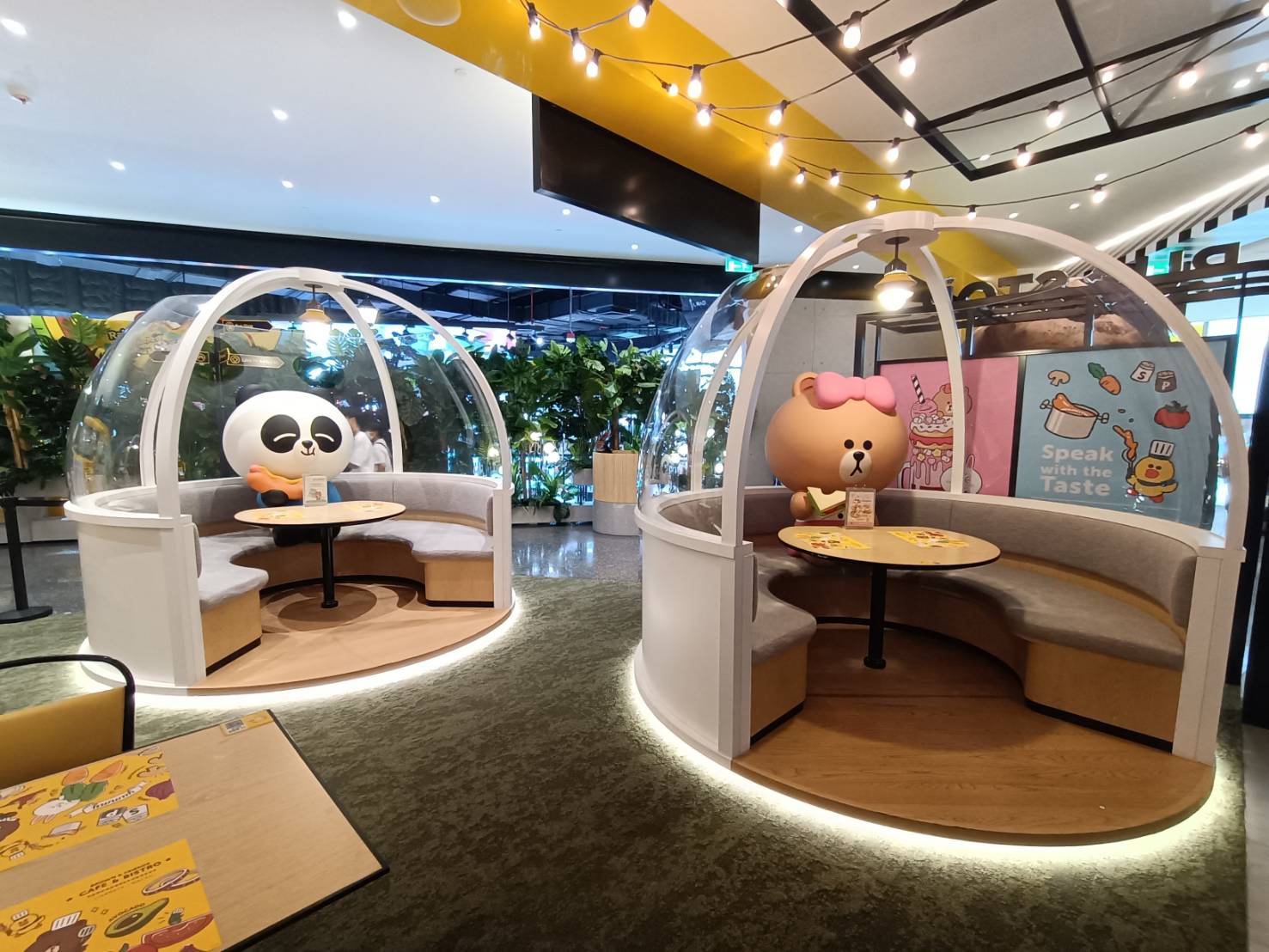 澳門| 澳門葡京人 BROWN & FRIENDS CAFE & BISTRO ~快來跟LINE FRIENDS熊大、兔兔、熊美一起用餐吧!