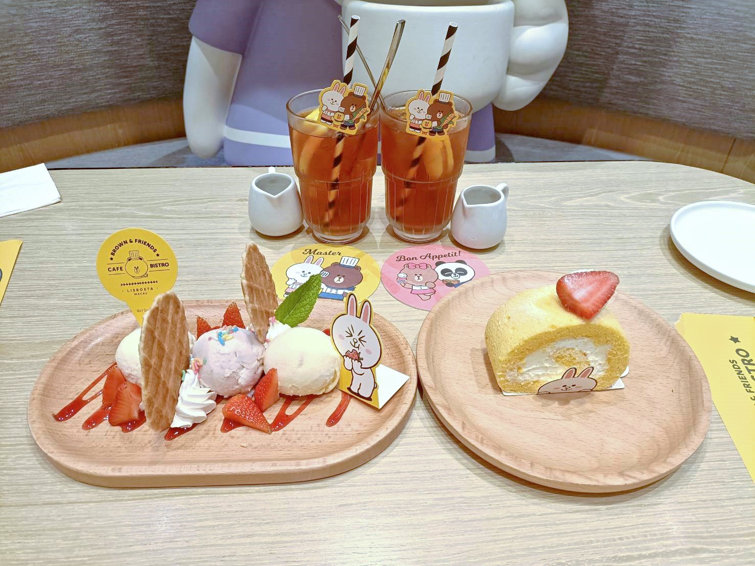 澳門| 澳門葡京人 BROWN & FRIENDS CAFE & BISTRO ~快來跟LINE FRIENDS熊大、兔兔、熊美一起用餐吧!
