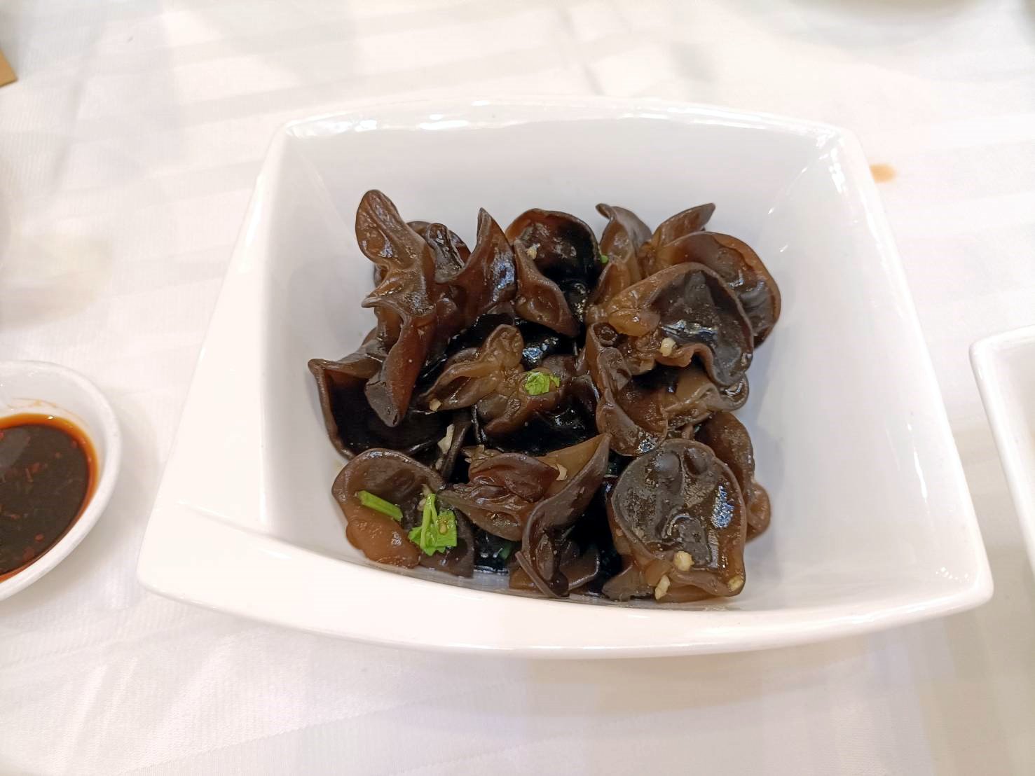 澳門|京都酒店粵式點心午間任食放題、港點無限吃到飽!一人個不用700台幣喔!內含菜單(二訪)