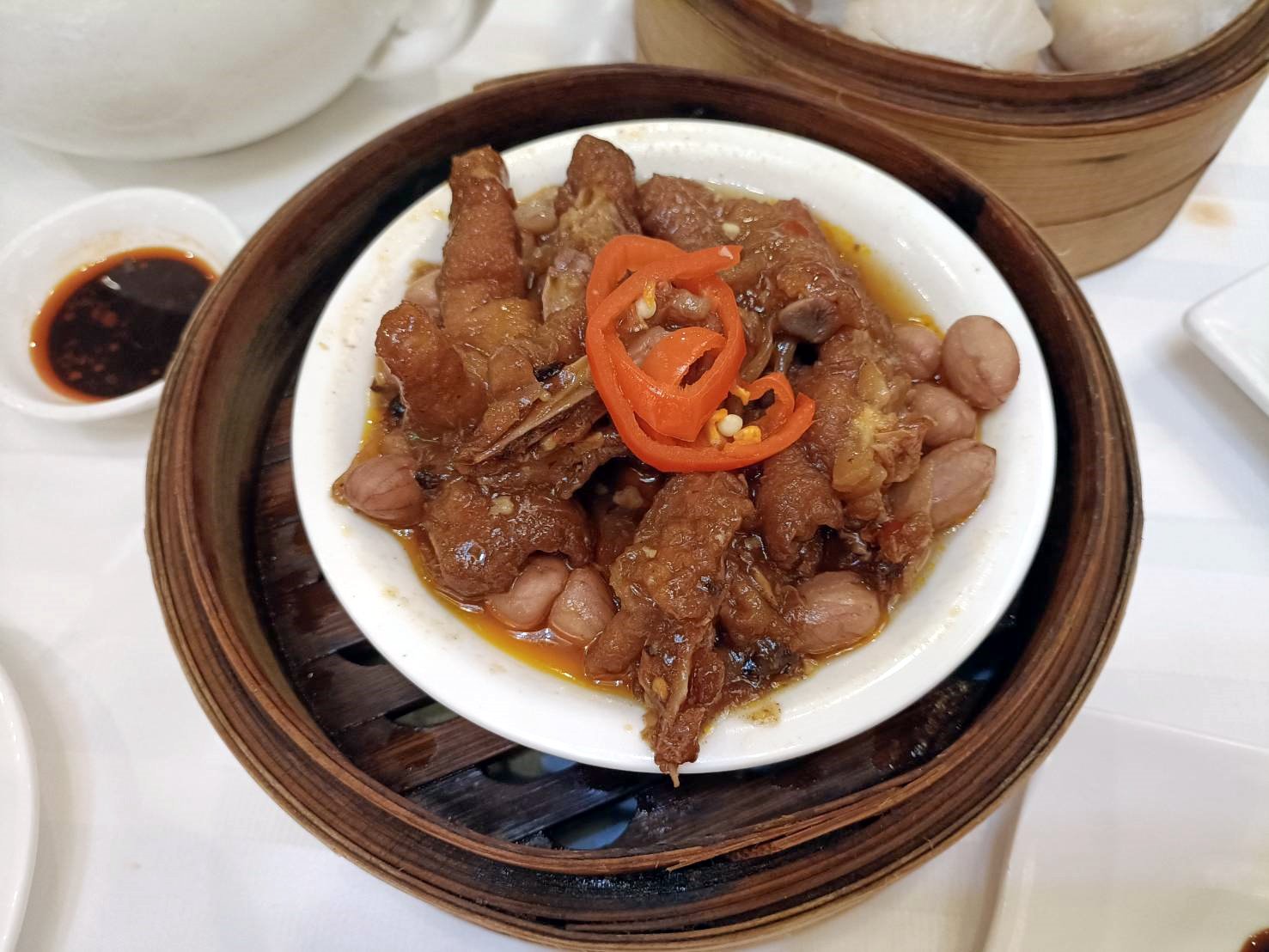澳門|京都酒店粵式點心午間任食放題、港點無限吃到飽!一人個不用700台幣喔!內含菜單(二訪)