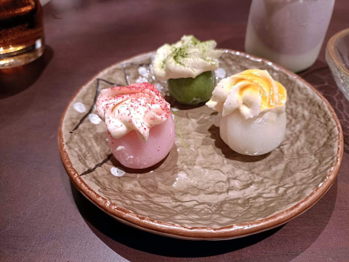 澳門|瀛菊 Kiku 和食週末放題(週末吃到飽)-新濠影匯 Studio City。單點吃到飽、料理現點現做~送餐上桌免拿取!加價還可酒品喝到飽!