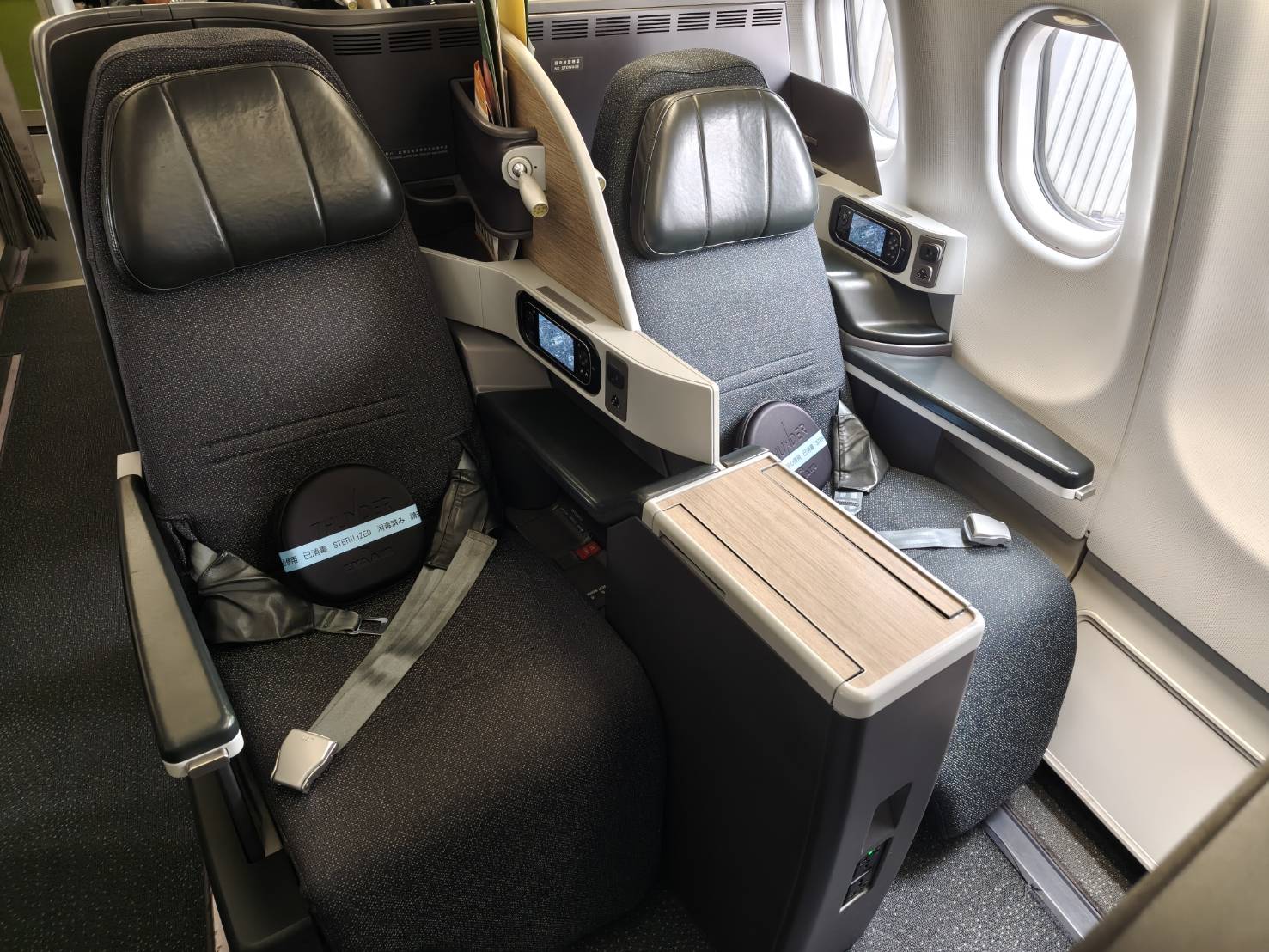 澳門|長榮航空A330-300 商務艙，BR801班次台北飛澳門。同場加映~