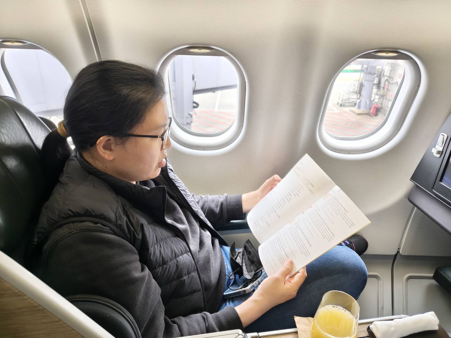 澳門|長榮航空A330-300 商務艙，BR801班次台北飛澳門。同場加映~