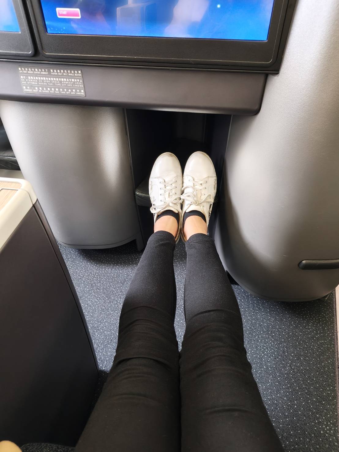 澳門|長榮航空A330-300 商務艙，BR801班次台北飛澳門。同場加映~