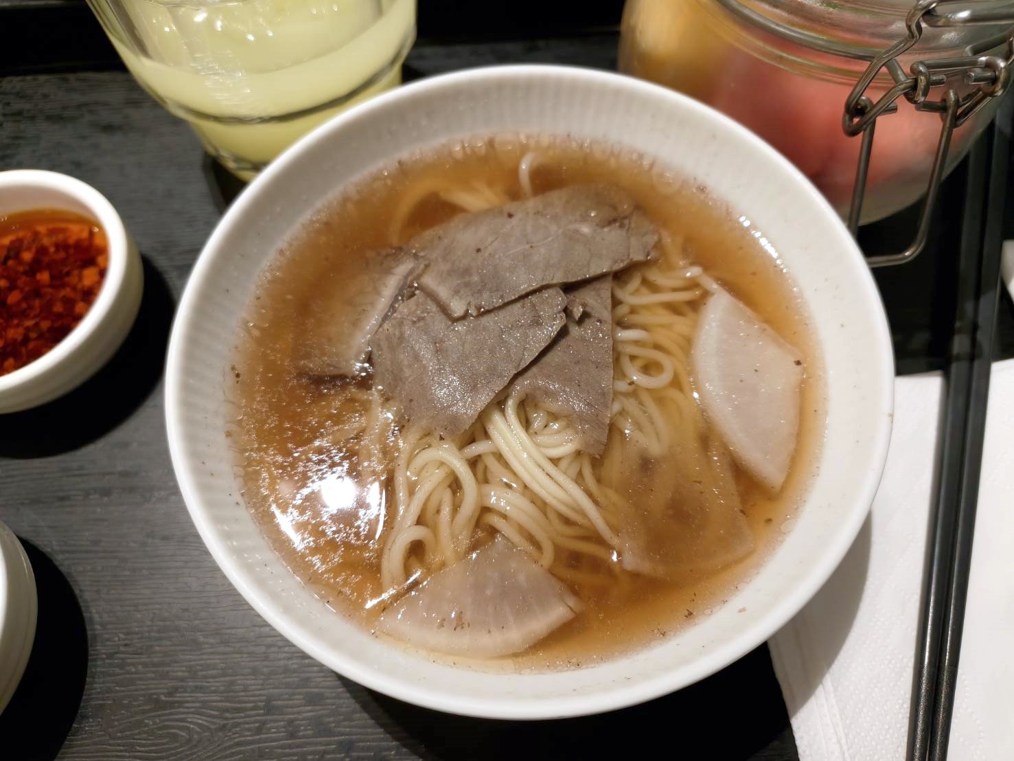 澳門|澳門機場貴賓室Plaza Premium Lounge。
