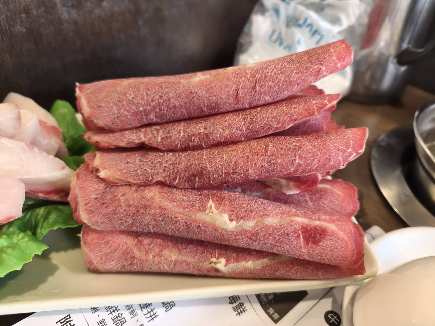 樹林美食|御鼎鮮涮涮鍋。平價大份量涮涮鍋!海陸雙併只要350元~份量超乎你的想像!不用一成服務費!
