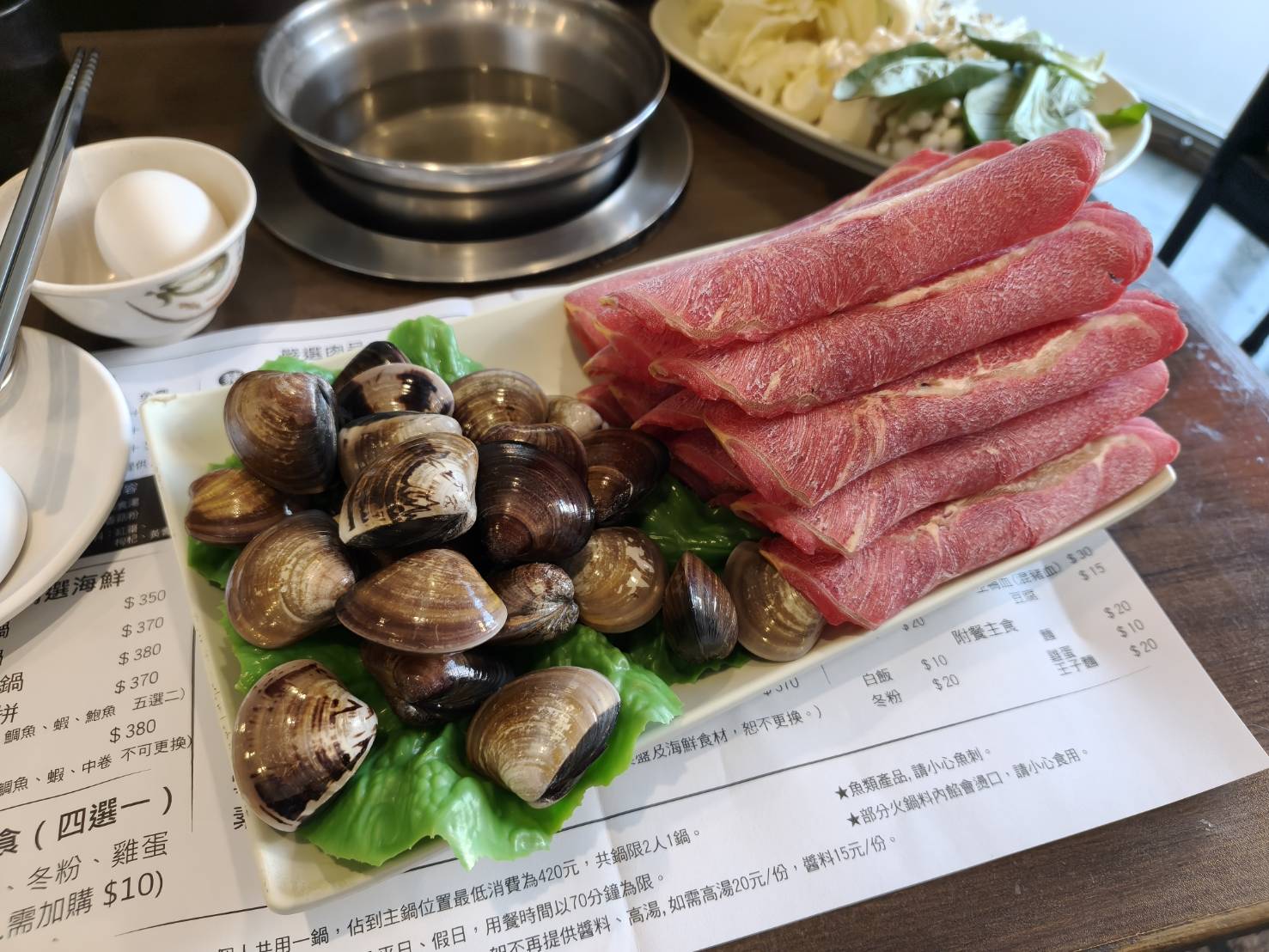 樹林美食|御鼎鮮涮涮鍋。平價大份量涮涮鍋!海陸雙併只要350元~份量超乎你的想像!不用一成服務費!